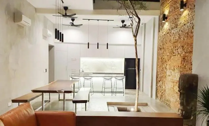 Luxurious Georgetown Townhouse In Core Zone 0*, George Town