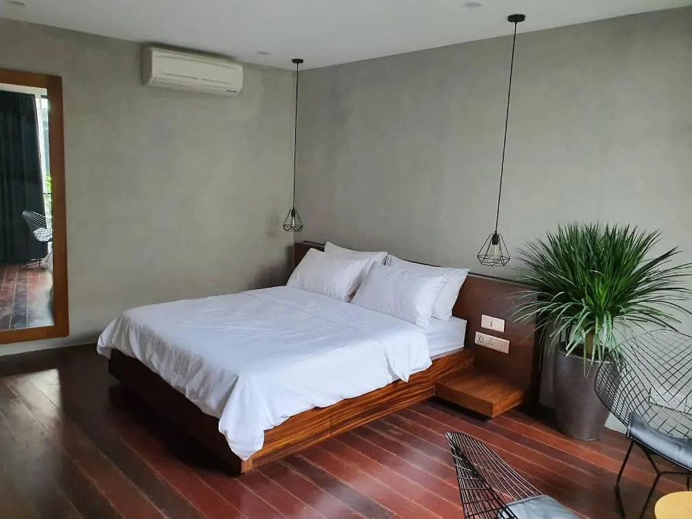 Luxurious Georgetown Townhouse In Core Zone 0*, George Town